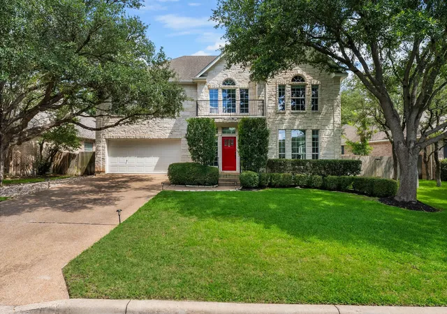 Photo 1 of Sale Pending at 3401 Zebecca Crk Dr, Austin, TX 78732 | MLS# 5755314 | Listing updated on 2026-09-03