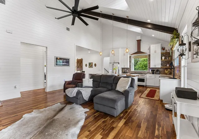4th image of 143 W Tanglebriar Ct, Bastrop, TX 78602 | MLS# 4920744