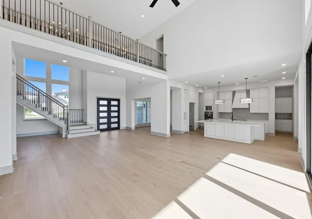 Photo 3 of Sale Pending at 802 Lauren Belle Ln, Austin, TX 78738 | MLS# 9101457 | Listing updated on 2026-07-07
