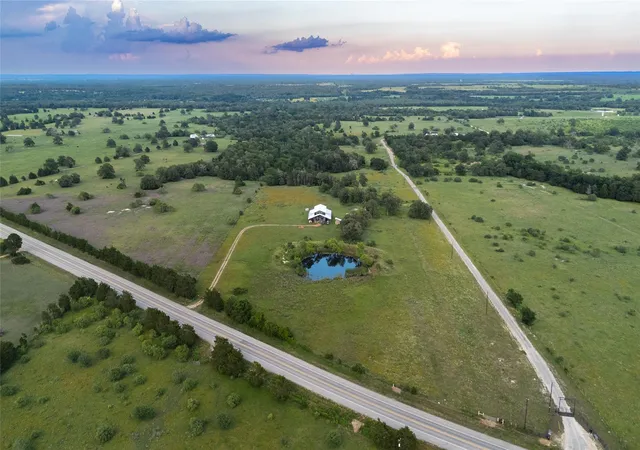 1st image of 1395 S Hwy 95 Hwy, Smithville, TX 78957 | MLS# 7788822