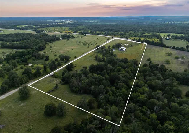 3rd image of 1395 S Hwy 95 Hwy, Smithville, TX 78957 | MLS# 7788822