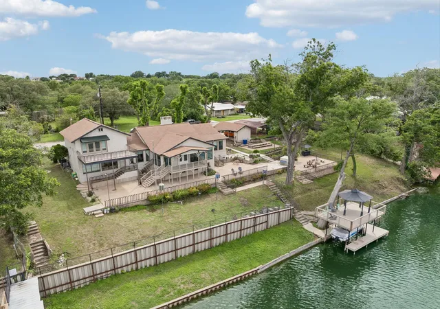 2nd image of 939 Reiley Rd, Seguin, TX 78155 | MLS# 2009684