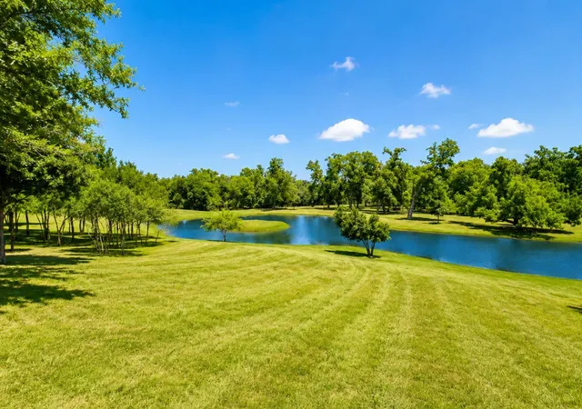 36th image of 1919 County Road 429, Rockdale, TX 76567 | MLS# 7389559