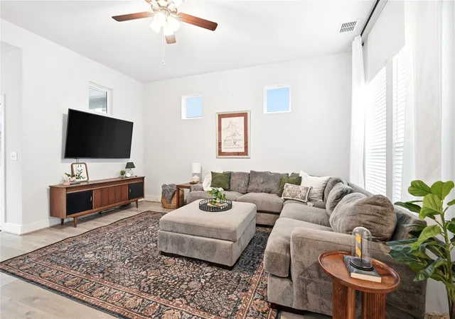 Photo 4 of Single family home for sale at 139 Ginger St, Buda, TX 78610 | MLS# 6194694 | Listing updated on 2026-08-17