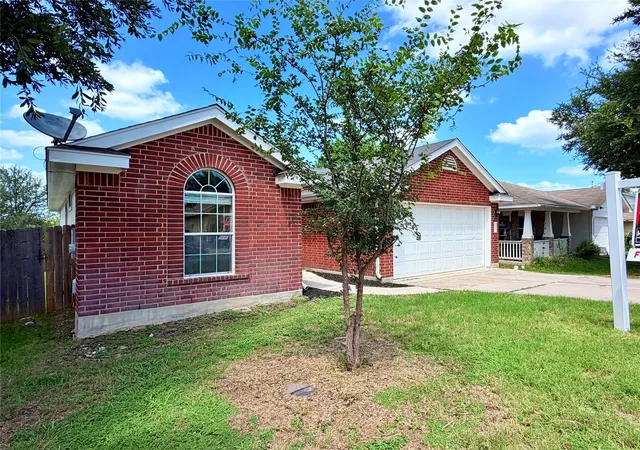 Photo 3 of Single family home for sale at 15210 Wideleaf Cv, Austin, TX 78724 | MLS# 2563365 | Listing updated on 2026-08-29
