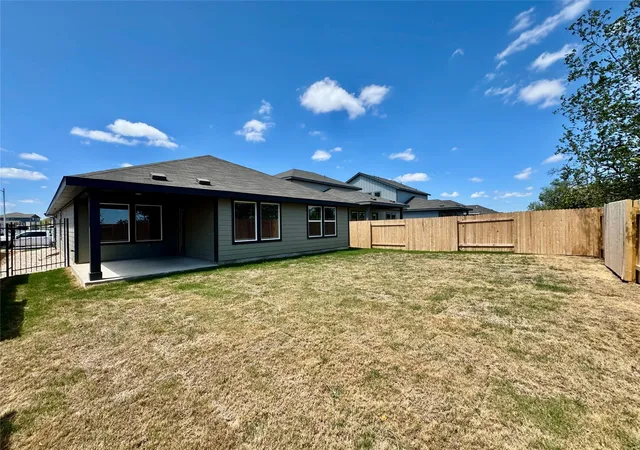 Photo 4 of Single family home for sale at 12516 Saint Thomas Dr, Del Valle, TX 78617 | MLS# 2194431 | Listing updated on 2026-09-02