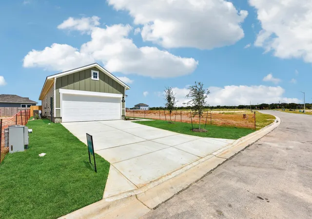 Photo 1 of Single family home for sale at 330 Golden Paint Trl, Liberty Hill, TX 78642 | MLS# 6394209 | Listing updated on 2026-08-24