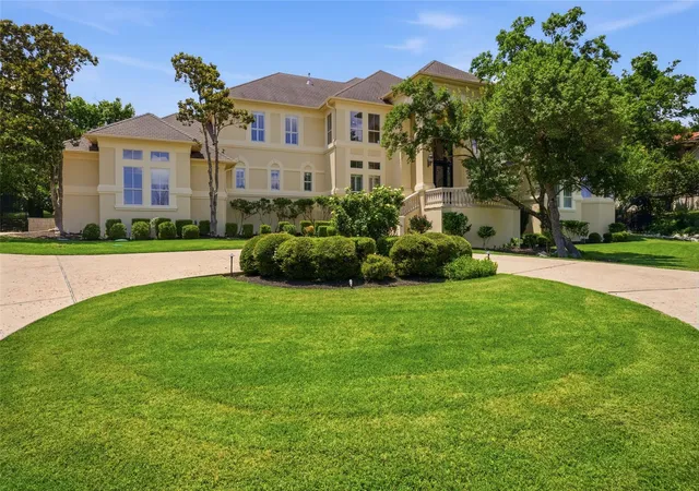 Photo 3 of Single family home for sale at 4626 High Gate Dr, Austin, TX 78730 | MLS# 5407171 | Listing updated on 2026-08-24