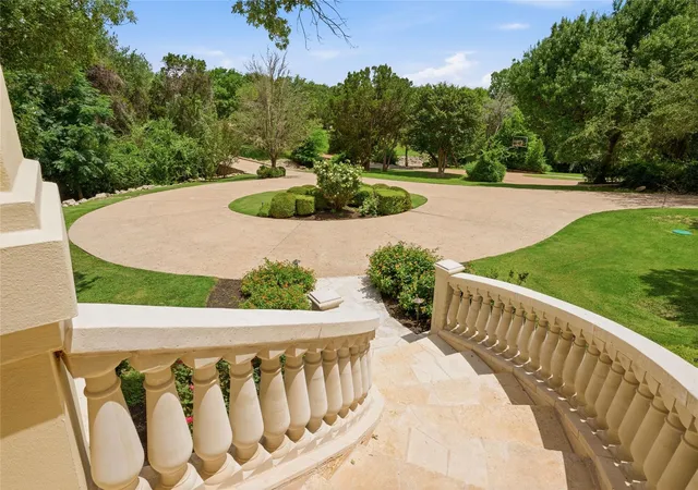 Photo 4 of Single family home for sale at 4626 High Gate Dr, Austin, TX 78730 | MLS# 5407171 | Listing updated on 2026-08-24