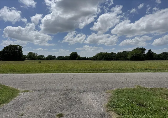 Homes for sale in Commerce, TX | 3041 Monroe St, Commerce, TX 75428 | MLS# 7710060