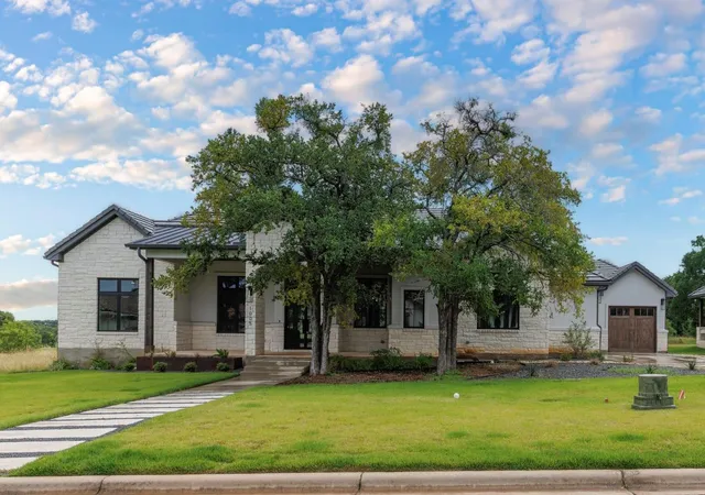 Photo 2 of Single family home for sale at 1005 Cimarron Hills Trl W, Georgetown, TX 78628 | MLS# 4206735 | Listing updated on 2026-08-18