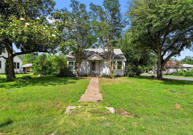 4th image of 513 N Avenue F, Elgin, TX 78621 | MLS# 4724166