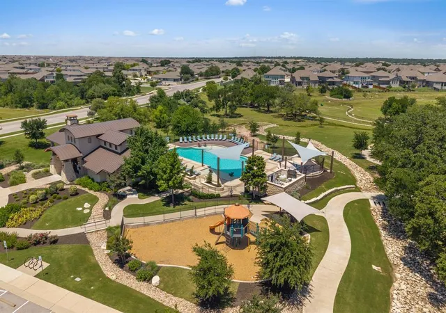 Photo 3 of Single family home for sale at 104 Kavanaugh St, Georgetown, TX 78628 | MLS# 6293797 | Listing updated on 2026-10-27