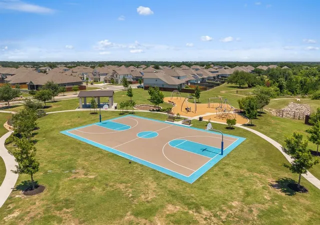 Photo 3 of Single family home for sale at 104 Kavanaugh St, Georgetown, TX 78628 | MLS# 6293797 | Listing updated on 2026-10-27