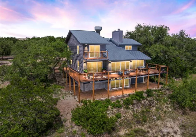 Photo 1 of Single family home for sale at 5203 Cueva Dr, Austin, TX 78738 | MLS# 8949997 | Listing updated on 2026-08-29