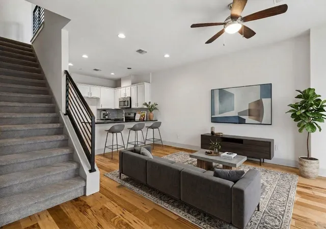 3rd image of 2101 Town Centre Dr, Round Rock, TX 78664