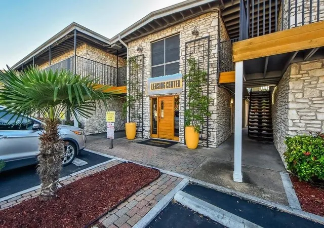 5th image of 2401 Manor Rd #119, Austin, TX 78722 | MLS# 9230490