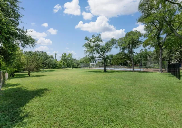 2nd image of 9911 Anderson Mill Rd, Austin, TX 78750 | MLS# 5697421