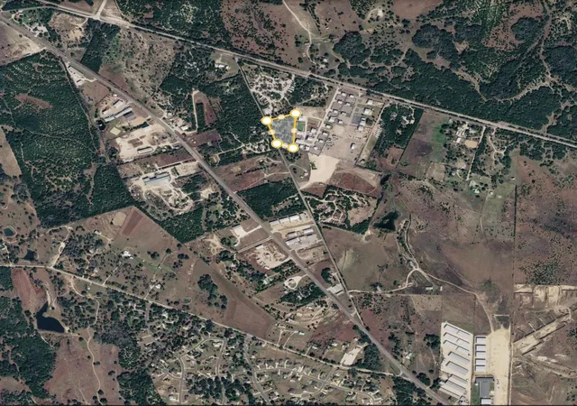 2nd image of 725 Cr 266, Bertram, TX 78605 | MLS# 3251421