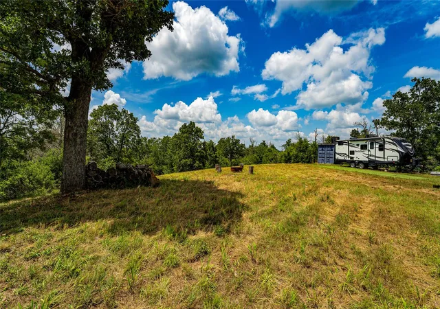2nd image of 1470 22 Hills Rd, Gause, TX 77857 | MLS# 3686668