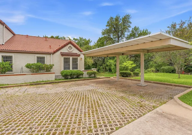 Photo 1 of Sale Pending at 4305 Bonnell Vista Cv #A-6, Austin, TX 78731 | MLS# 8466809 | Listing updated on 2026-08-25