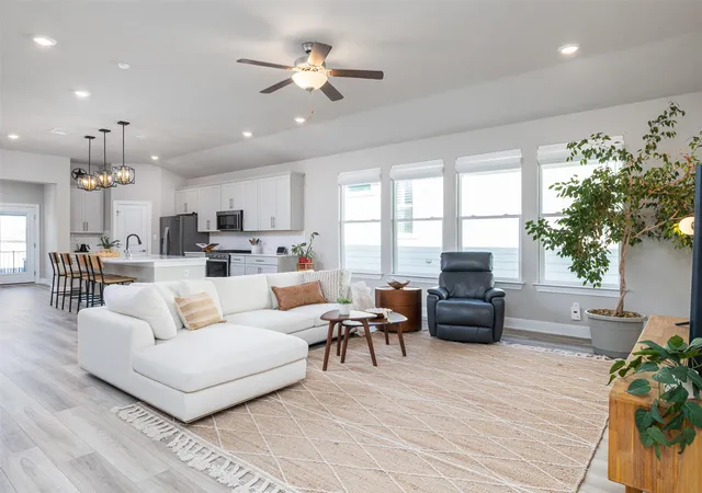 Photo 1 of Single family home for sale at 167 Victoria Peak Loop, Dripping Springs, TX 78620 | MLS# 7887439 | Listing updated on 2026-09-13