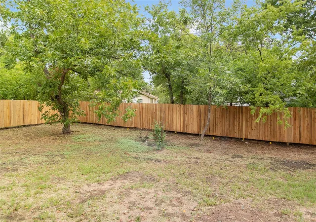 27th image of 904 Westview Cir, Caldwell, TX 77836 | MLS# 2542508