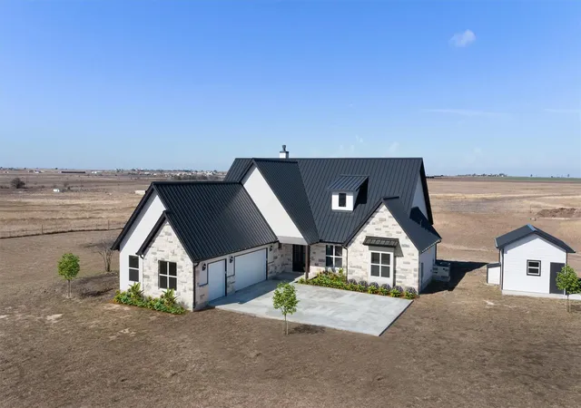 Photo 3 of Single family home for sale at 3705 County Rd 211, Bertram, TX 78605 | MLS# 9557928 | Listing updated on 2026-09-01