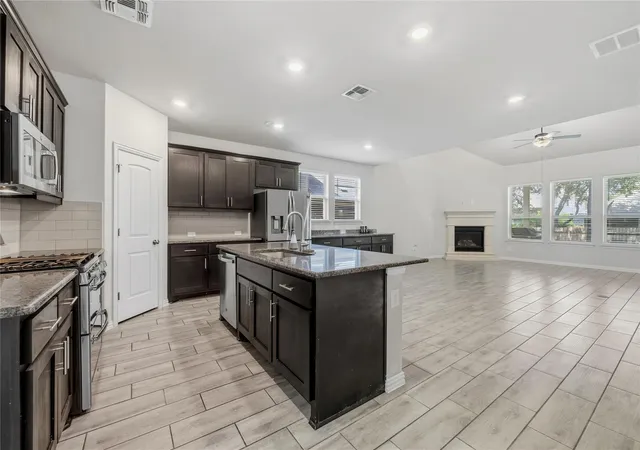 4th image of 141 Sangaree Dr, Buda, TX 78610 | MLS# 5773868