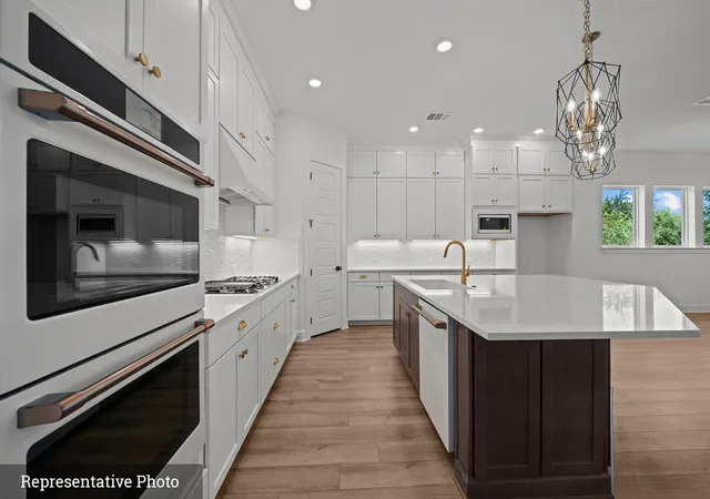 4th image of 124 Rees Landing Rd, Spicewood, TX 78669 | MLS# 8559296