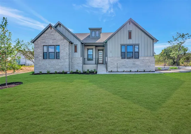 Photo 1 of Single family home for sale at 155 Rees Landing Rd, Spicewood, TX 78669 | MLS# 5690081 | Listing updated on 2026-09-22