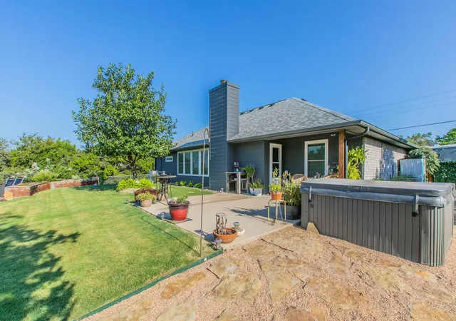 3rd image of 15927 Brazos Dr, Temple, TX 76502 | MLS# 8289048