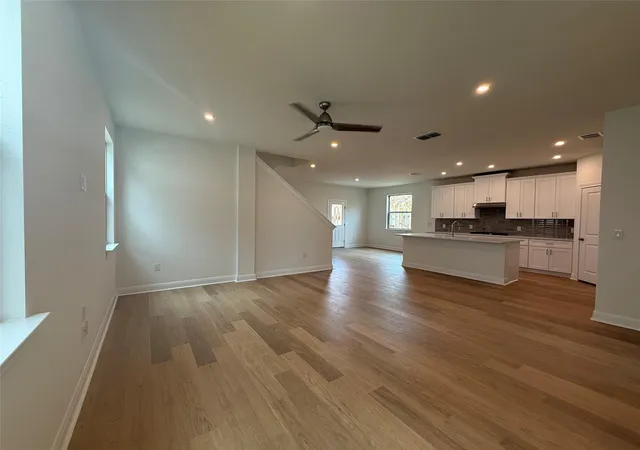 Photo 3 of Single family home for sale at 132 Tenny Ln, Kyle, TX 78640 | MLS# 8450939 | Listing updated on 2026-10-09