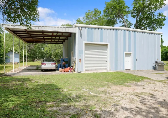 2nd image of 1320 W San Antonio St, Lockhart, TX 78644 | MLS# 8706622