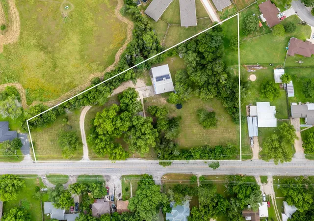 4th image of 1320 W San Antonio St, Lockhart, TX 78644 | MLS# 8706622
