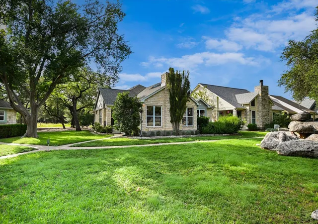 Homes for sale in Wimberley, TX | 48 Cypress Pt, Wimberley, TX 78676 | MLS# 5353307
