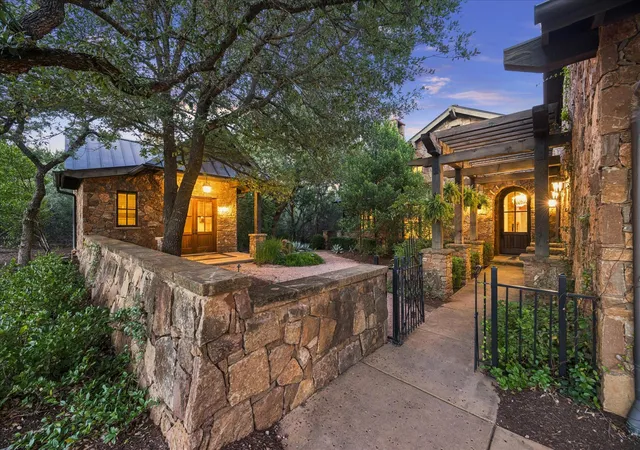 Photo 3 of Single family home for sale at 5729 Krause Ln #19, Austin, TX 78738 | MLS# 8426286 | Listing updated on 2026-07-31