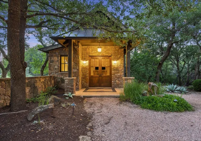 Photo 4 of Single family home for sale at 5729 Krause Ln #19, Austin, TX 78738 | MLS# 8426286 | Listing updated on 2026-07-31