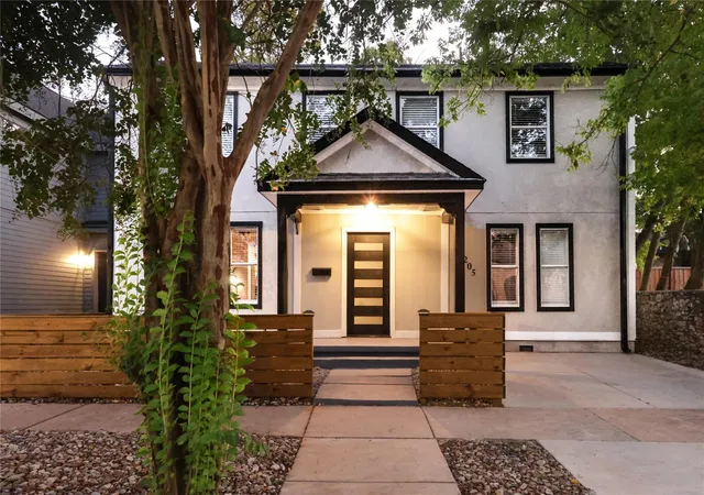 Single family home for sale at 1205 E 9th Street, Austin, TX 78702 | MLS# 8704011