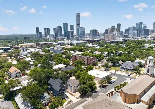 Photo 2 of Single family home for sale at 1205 E 9th Street, Austin, TX 78702 | MLS# 8704011 | Listing updated on 2026-08-31
