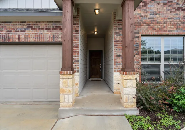Photo 2 of Single family home for sale at 244 Scenic Hills Cir, Georgetown, TX 78628 | MLS# 9343519 | Listing updated on 2026-08-31