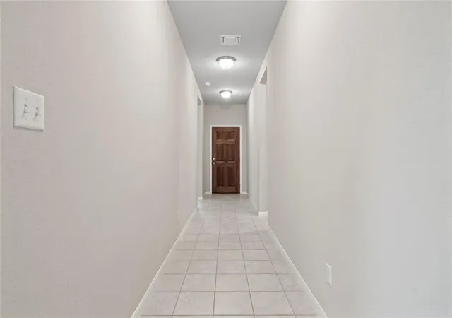 Photo 3 of Single family home for sale at 244 Scenic Hills Cir, Georgetown, TX 78628 | MLS# 9343519 | Listing updated on 2026-08-31