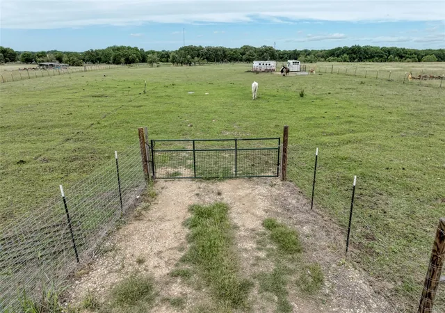 Homes for sale in Lexington, TX | 921 9Th St, Lexington, TX 78947 | MLS# 2073849