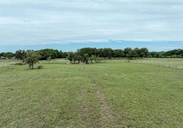 Homes for sale in Lexington, TX | 921 9Th St, Lexington, TX 78947 | MLS# 2073849