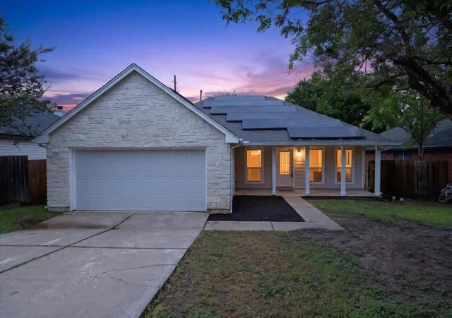 2nd image of 6702 Roseborough Dr, Austin, TX 78747 | MLS# 9150149