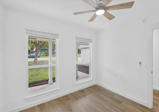 4th image of 6702 Roseborough Dr, Austin, TX 78747 | MLS# 9150149