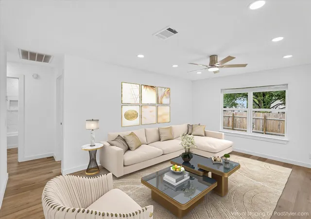 Photo 4 of Single family home for sale at 6702 Roseborough Dr, Austin, TX 78747 | MLS# 9150149 | Listing updated on 2026-09-23