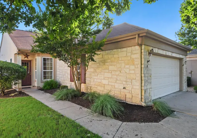 Homes for sale in Georgetown, TX | 111 Bonham Loop, Georgetown, TX 78633 | MLS# 1978543