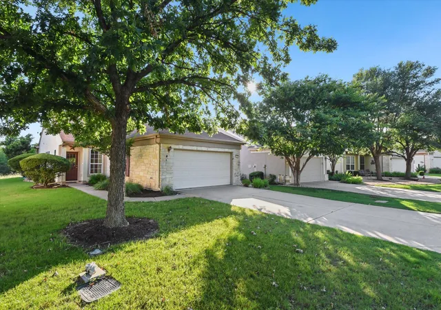 Homes for sale in Georgetown, TX | 111 Bonham Loop, Georgetown, TX 78633 | MLS# 1978543