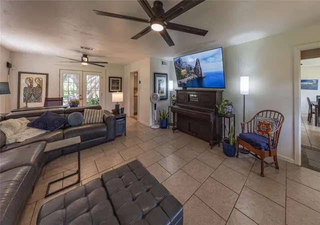 Photo 4 of Single family home for sale at 2525 S Rainbow Ranch Rd, Wimberley, TX 78676 | MLS# 3427425 | Listing updated on 2026-09-01